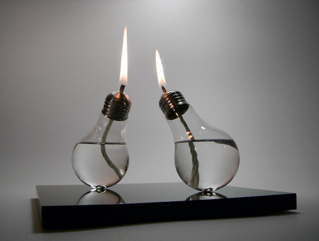 Reciclaje de las bombillas incandescentes: lámparas de aceite
