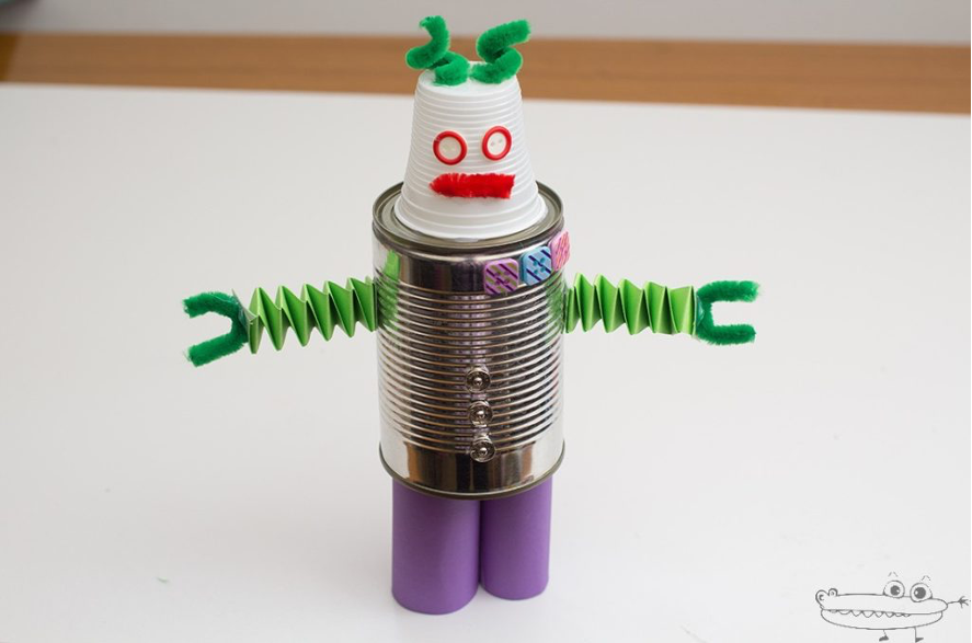 juguetes reciclados: robot