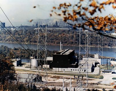 La Shippingport Atomic Power Station en Shippingport, Pennsylvania, fue el primer reactor nuclear EEUU, en 1957.