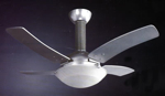 El ventilador puede ser una alternativa más eficiente que el aire acondiconado.
